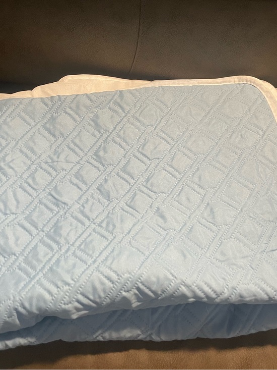 Other - Light Blue Quilted Dog Cooling Blanket- Unbranded